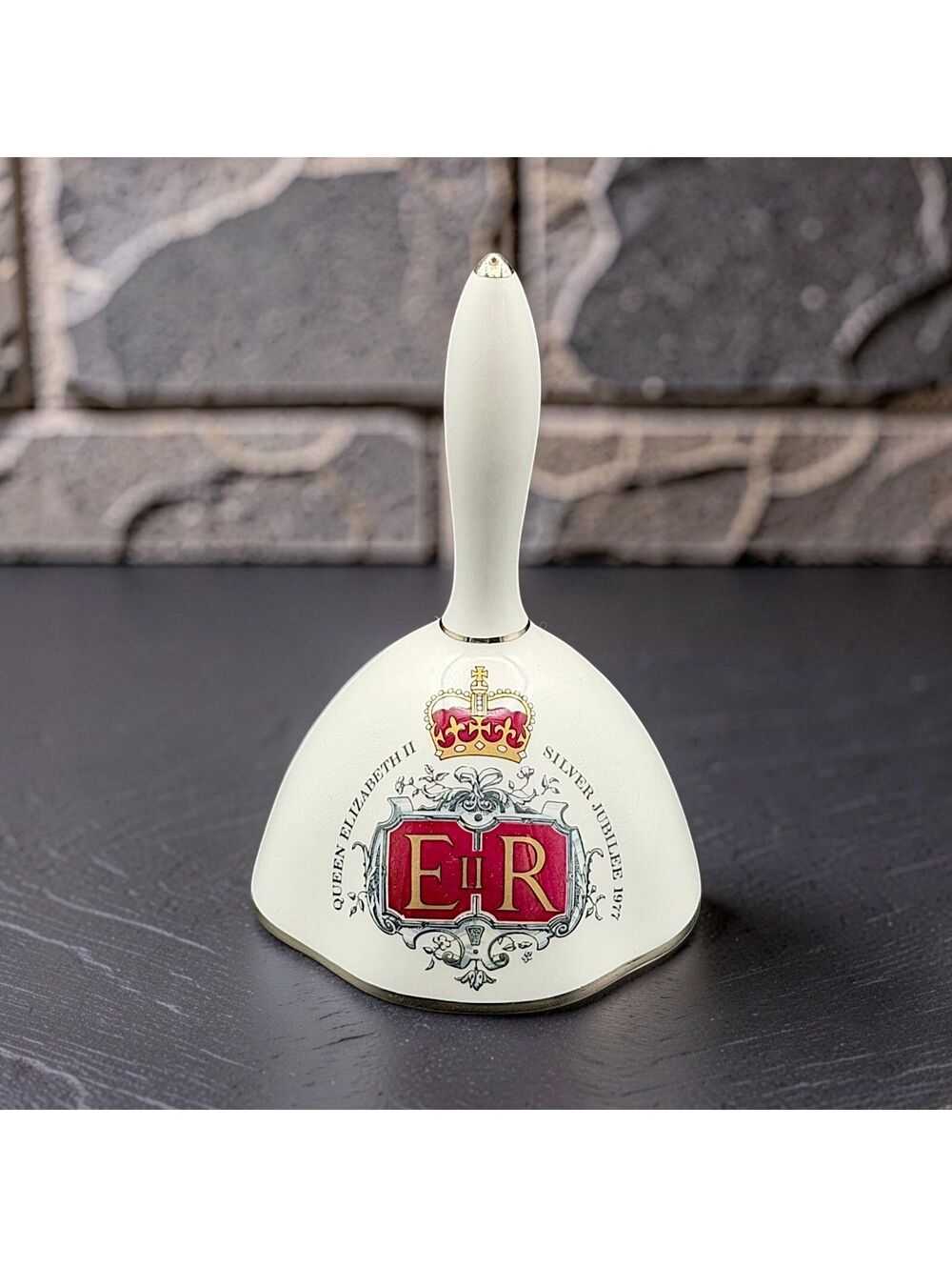Vtg Hammersley Queen Elizabeth II Silver Jubilee 1977 Bone China Bell England